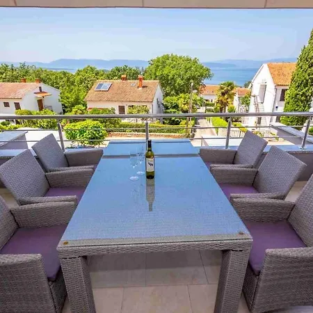 Luxury Sunflair Apartment Njivice
