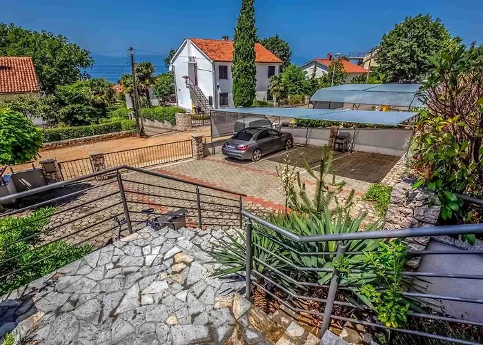 Luxury Sunflair Apartman Njivice