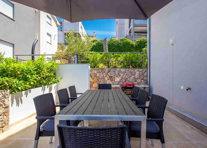 Luxury Sunflair Apartman