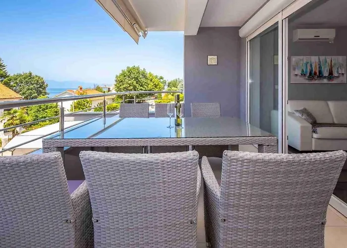 Luxury Sunflair Apartman