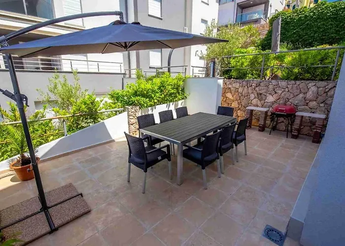 Luxury Sunflair Apartman *