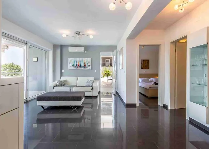 Luxury Sunflair Lägenhet *