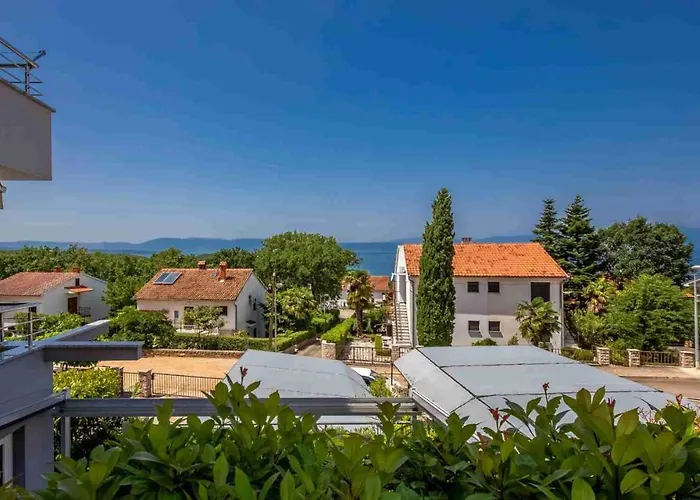 Luxury Sunflair Lägenhet Njivice